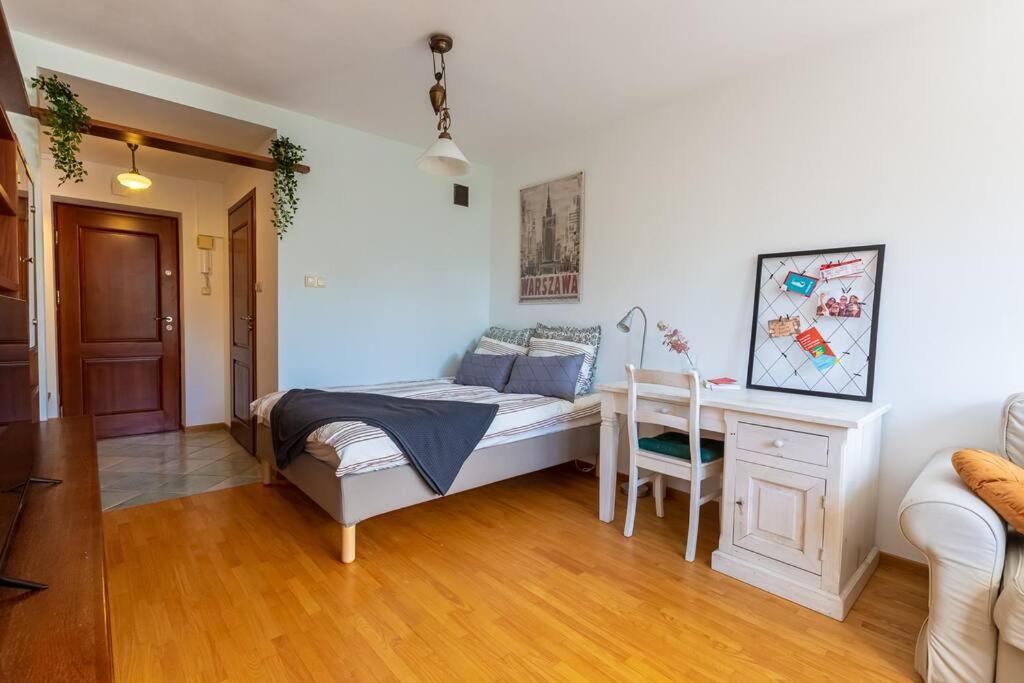 Appartamento Cozy, Bright, Comfy Studio Next To The Old Town. Varsavia Esterno foto